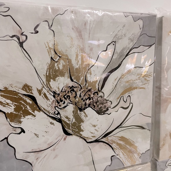 Metallic Floral wall decor - Picture 4 of 9